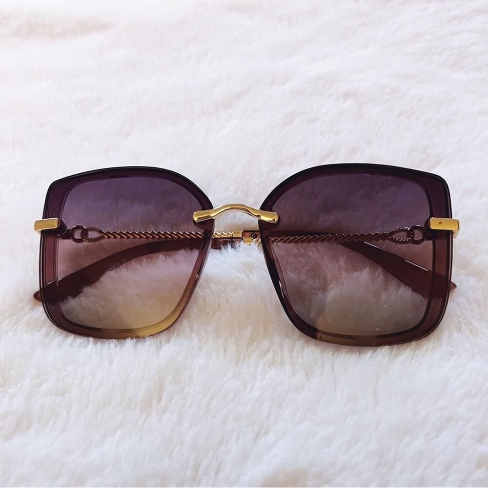 Gia Clear Dark Purple Chain Link Oversized Sunglasses